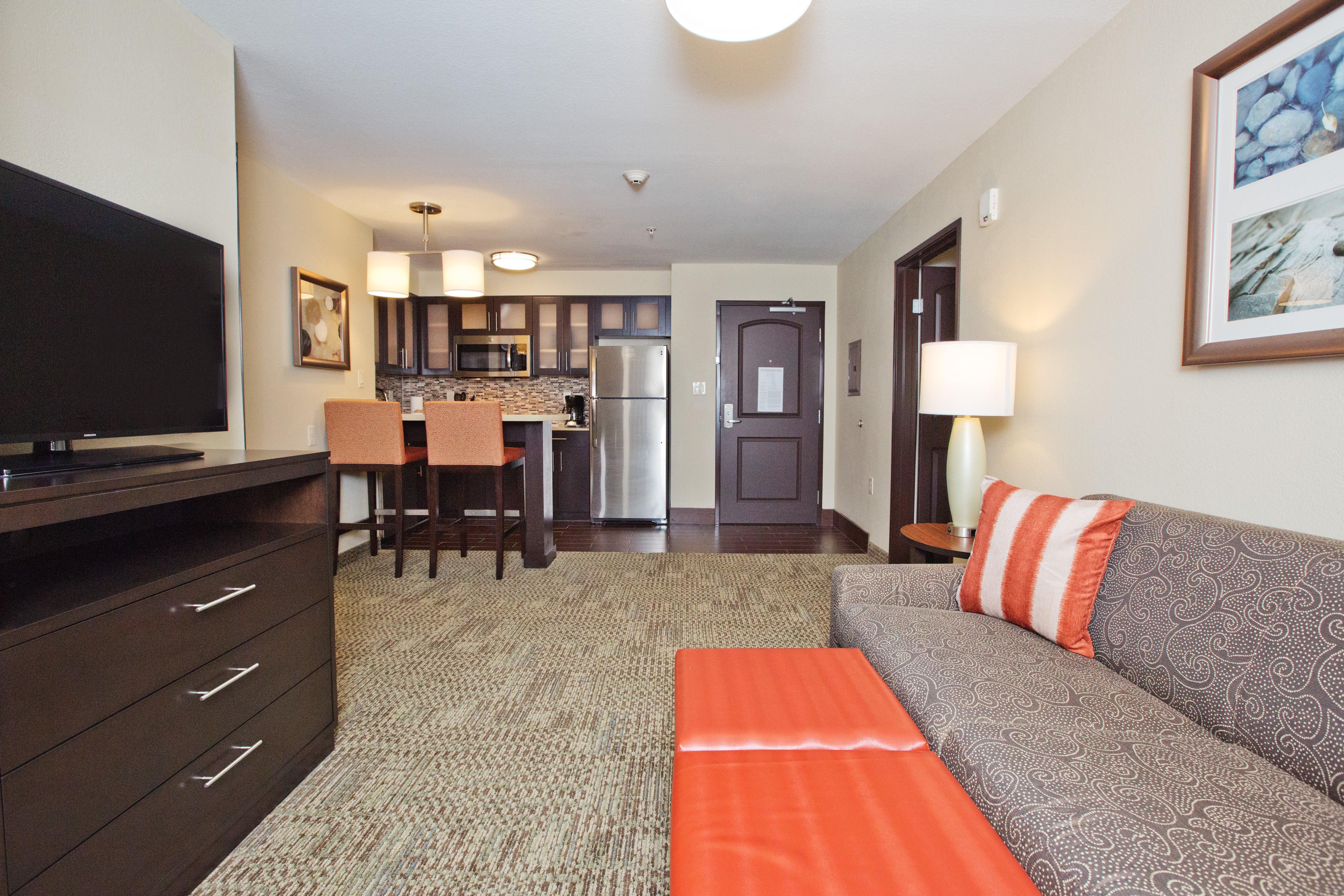 Staybridge Suites Austin South Interstate Hwy 35 By Ihg Exterior photo