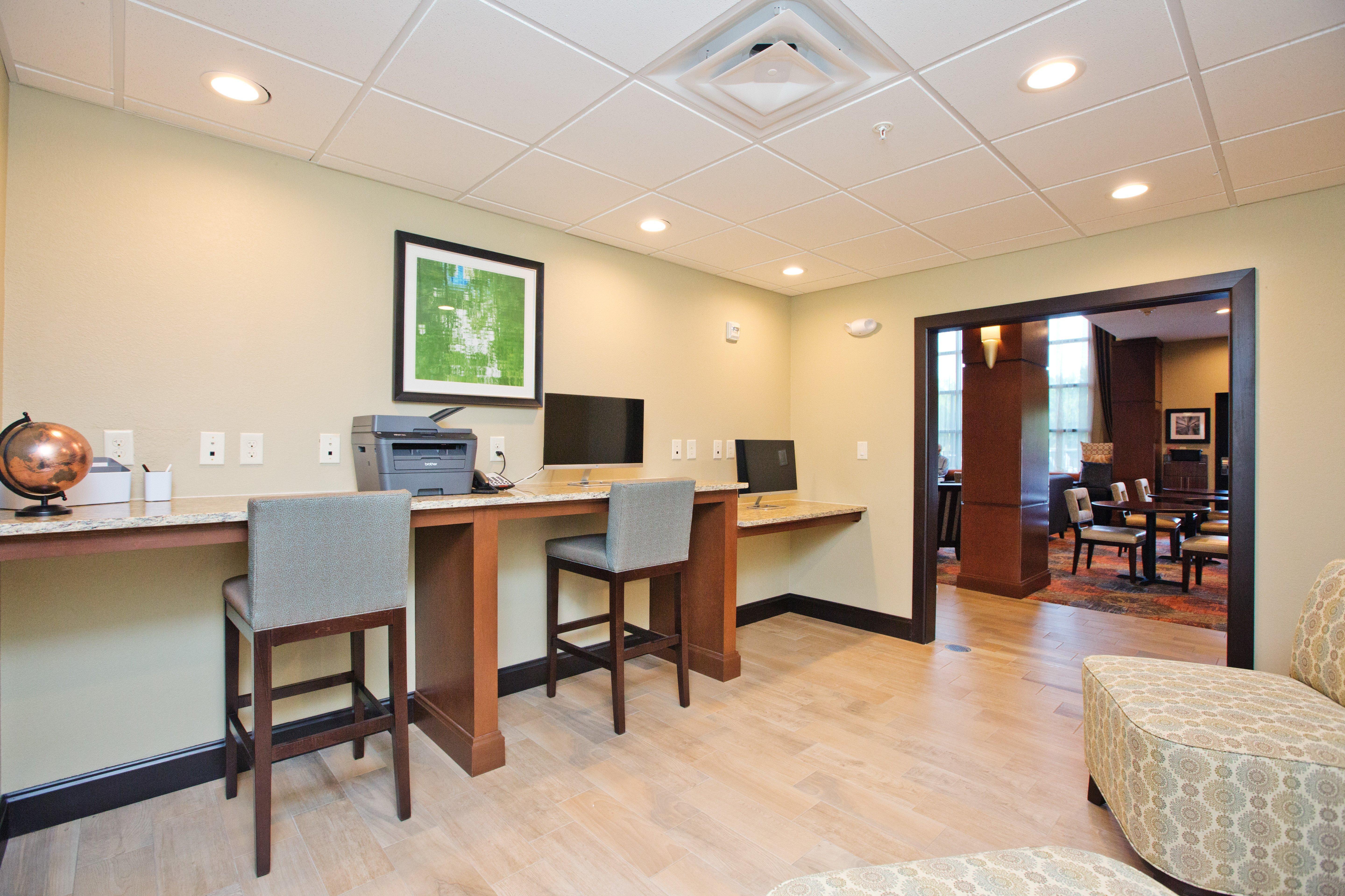 Staybridge Suites Austin South Interstate Hwy 35 By Ihg Exterior photo