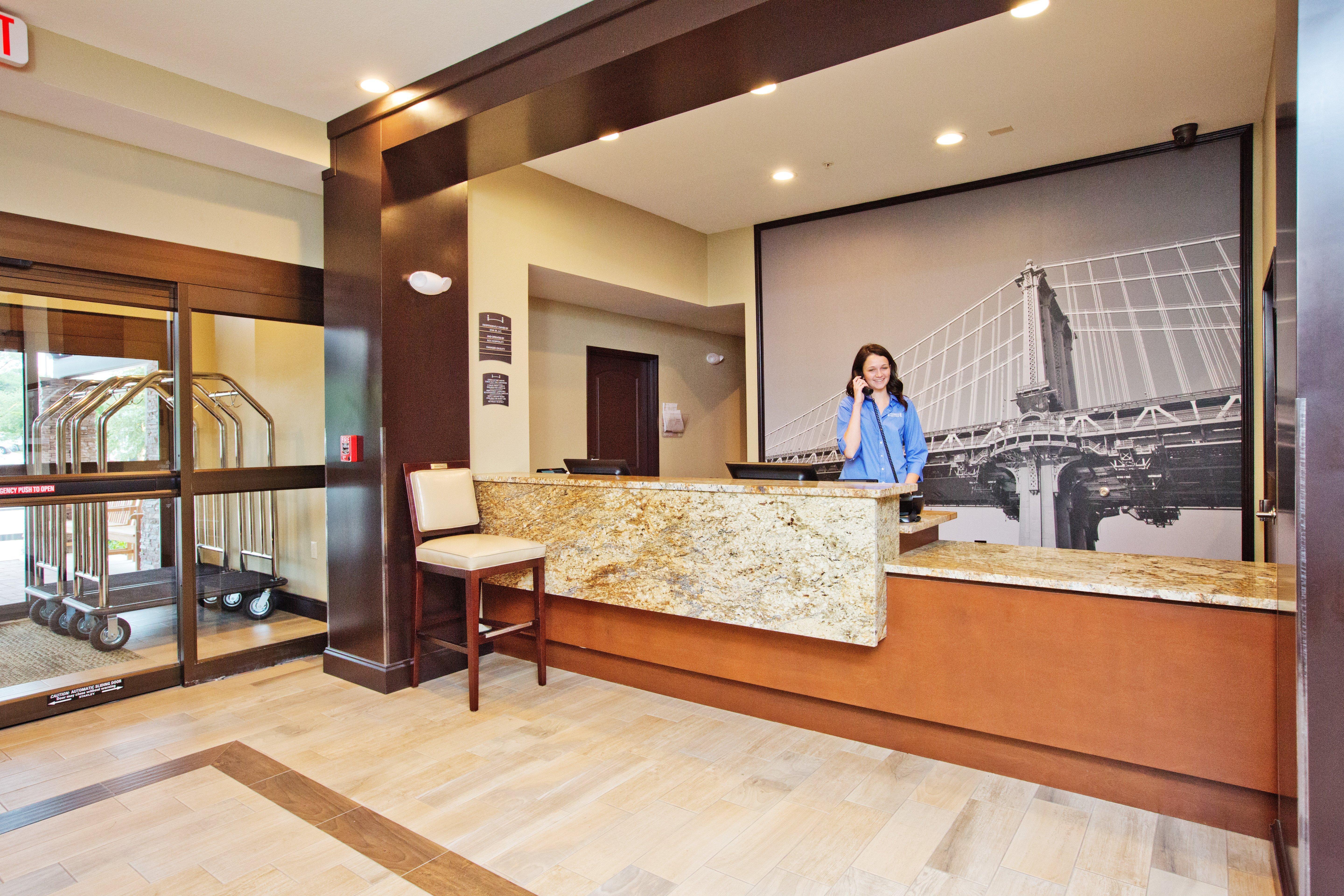 Staybridge Suites Austin South Interstate Hwy 35 By Ihg Exterior photo
